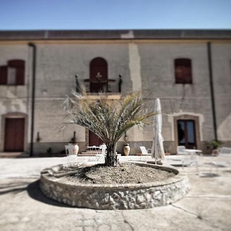 Villa Alessi - Dimora Storica 라칼무토 외부 사진